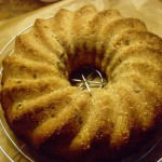 Goldbrauner Schoko Nusskuchen