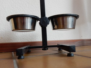 höhenverstellbarer Napf - Trödelspende