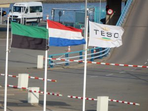 Flaggen, Steife Brise auf Texel
