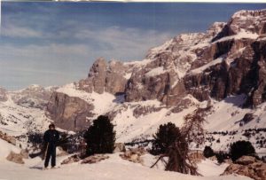 Steinerne Stadt, Knie werden überbewertet