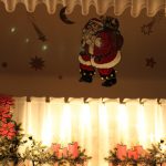 Klassische Deko, erleuchtete Fenster