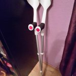 Eckenstehende Unterarmgehstützen