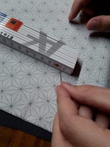 Kissen abstecken - Nähen wir mal eben Kissenbezüge