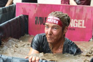 Auftauchen im Schlammbecken - Meine Schwester, der Schlammengel