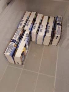 geschrumpfter Taschentücher Vorrat - Bazillenmutterschiff